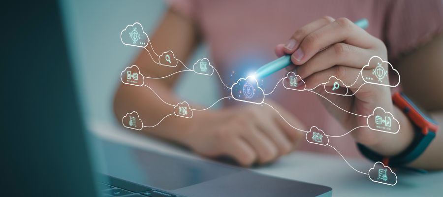 cloud migration strategy template, Best cloud migration strategy, cloud migration strategy example, cloud migration strategy types, aws cloud migration strategy, steps of cloud migration 